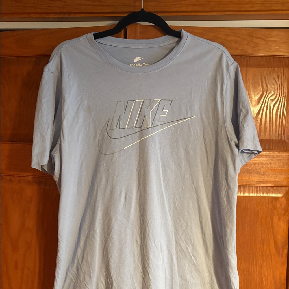 Nike Men's Light Blue T-Shirt